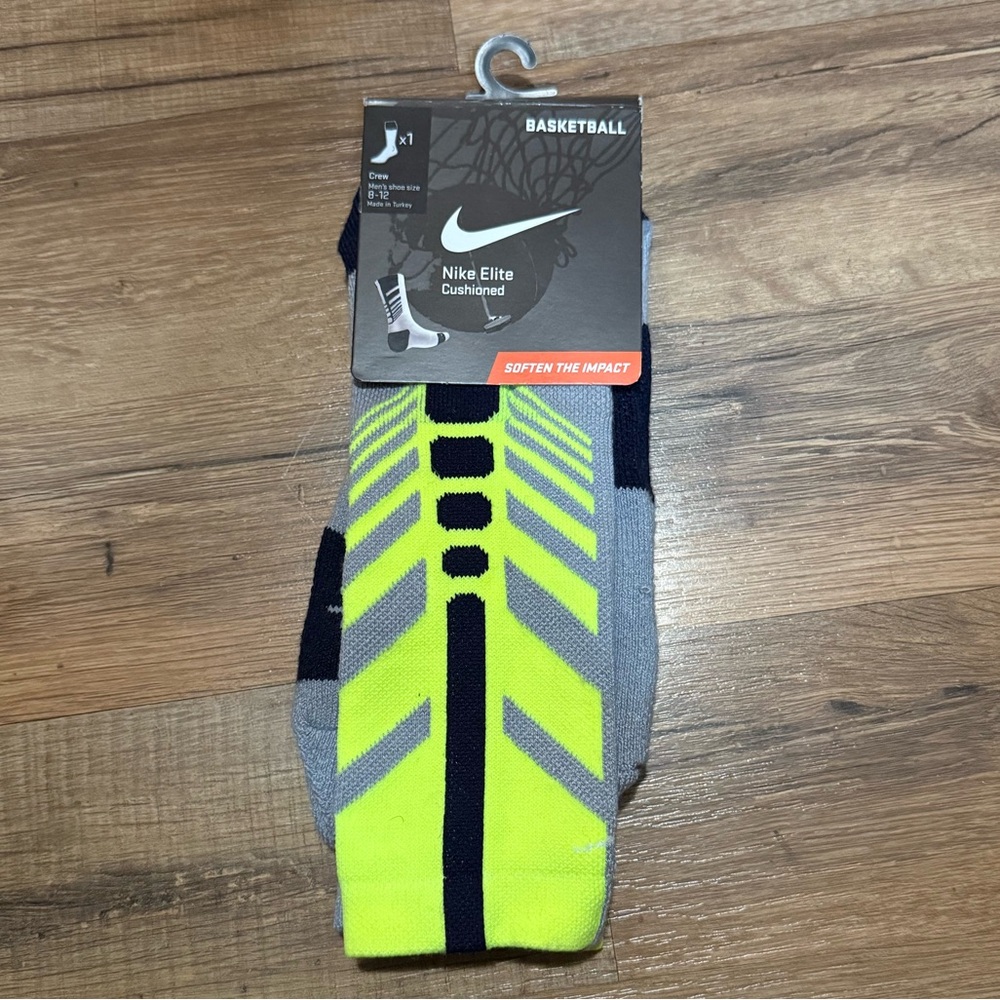 2013 Nike Elite Cushioned Crew Socks